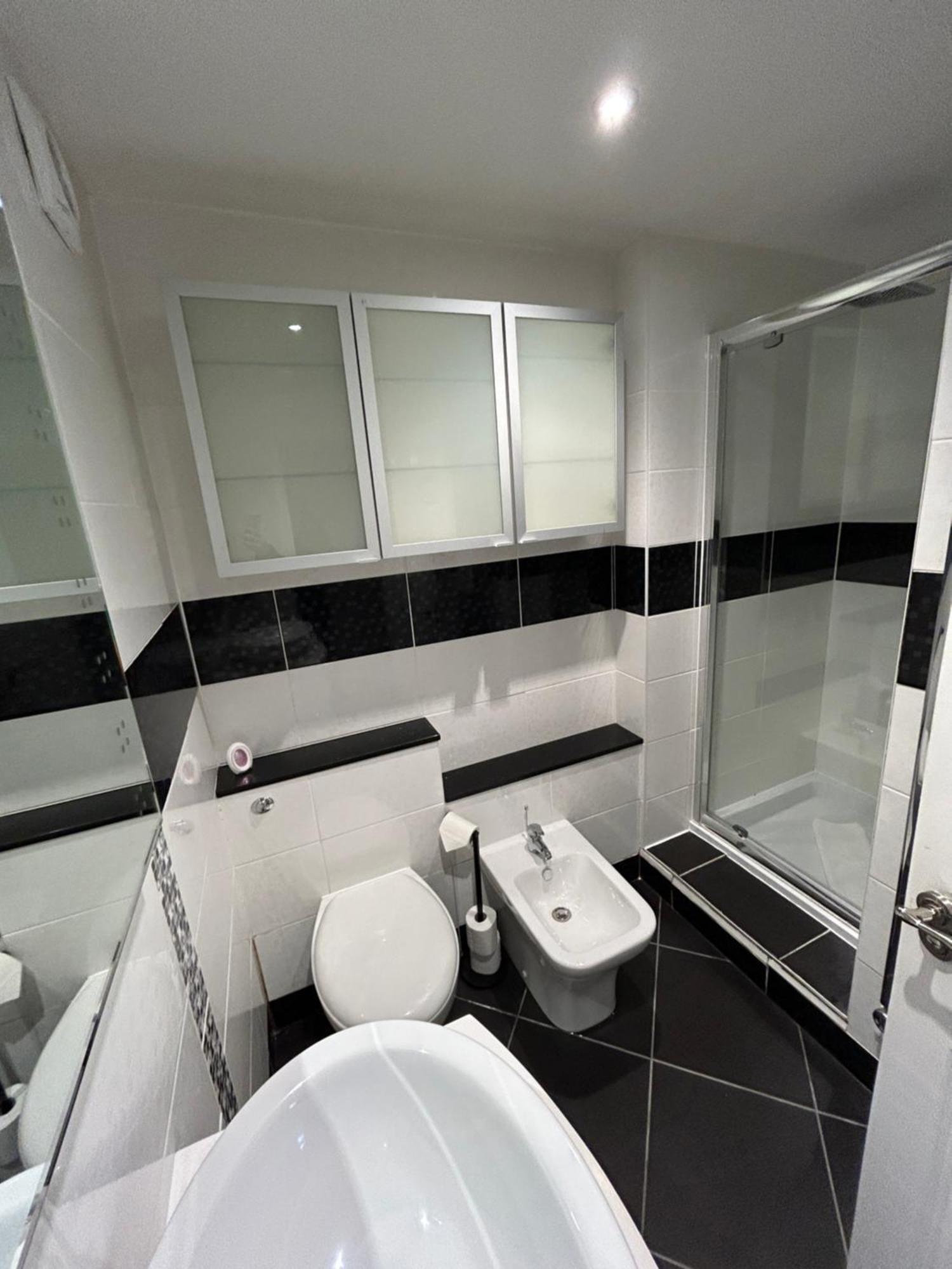 Spacious 3 Bedroom Apartment Close To Marina, 2 Parking Spaces, Kingsize Or Single Beds Southampton Buitenkant foto